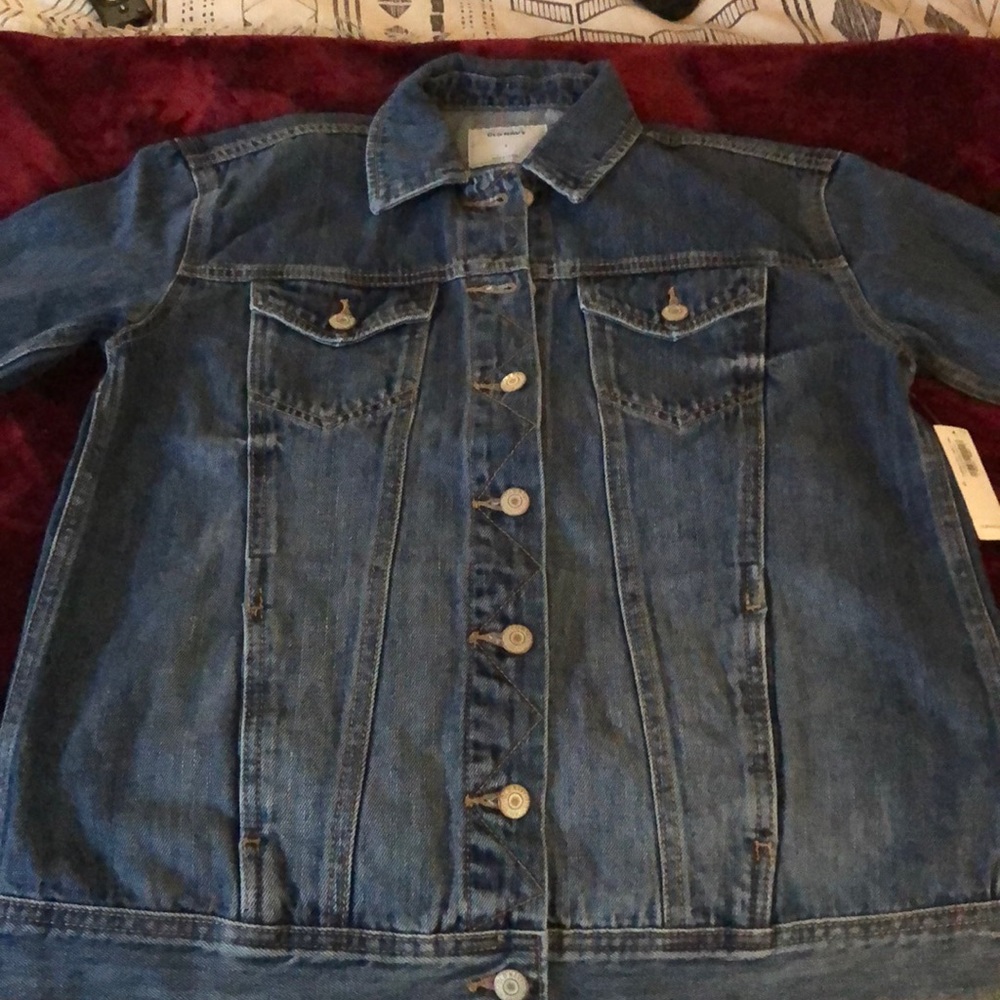 Old Navy Medium Wash Jean Jacket